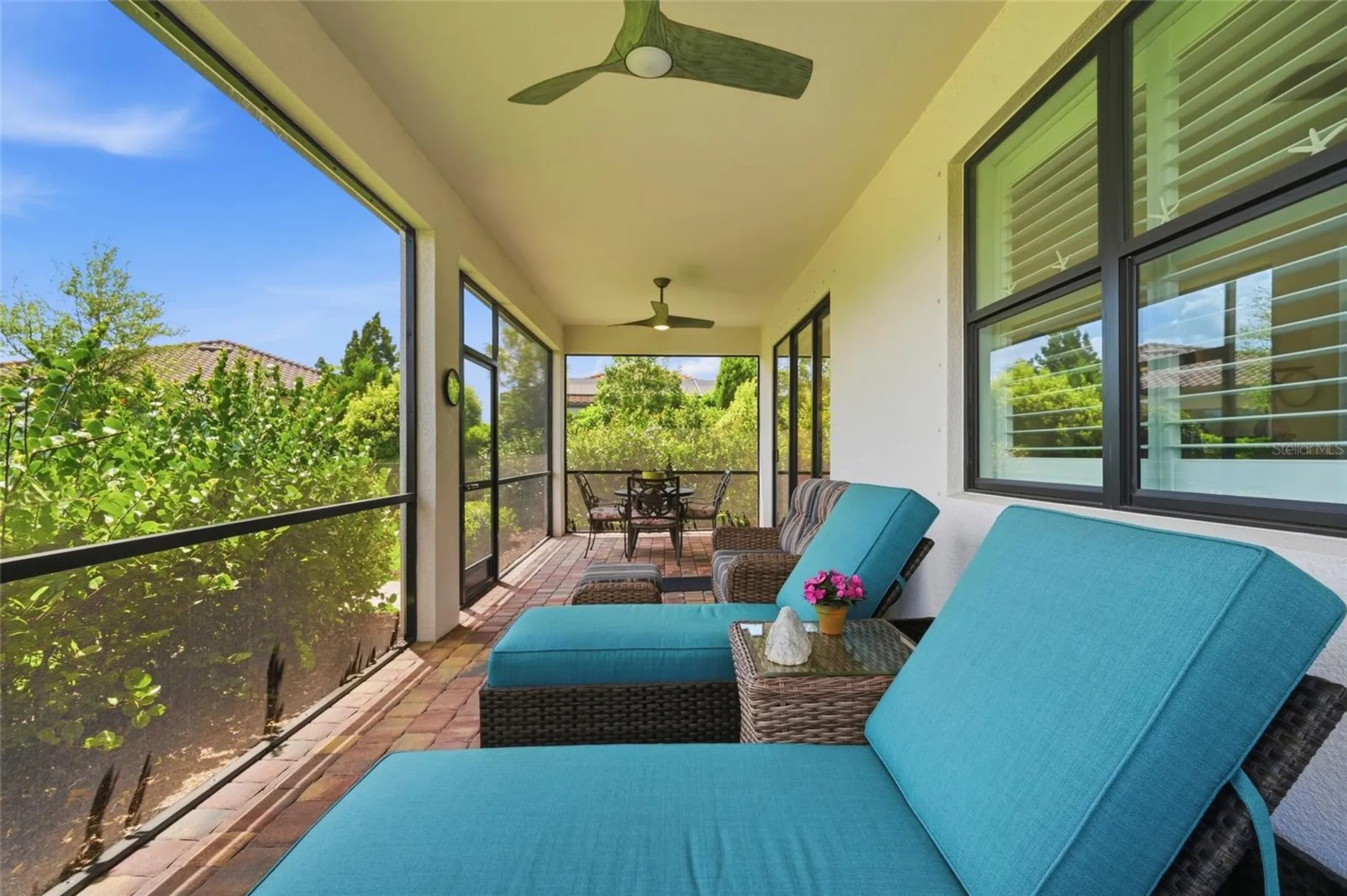7017 Hanover Court Bradenton FL 34202
