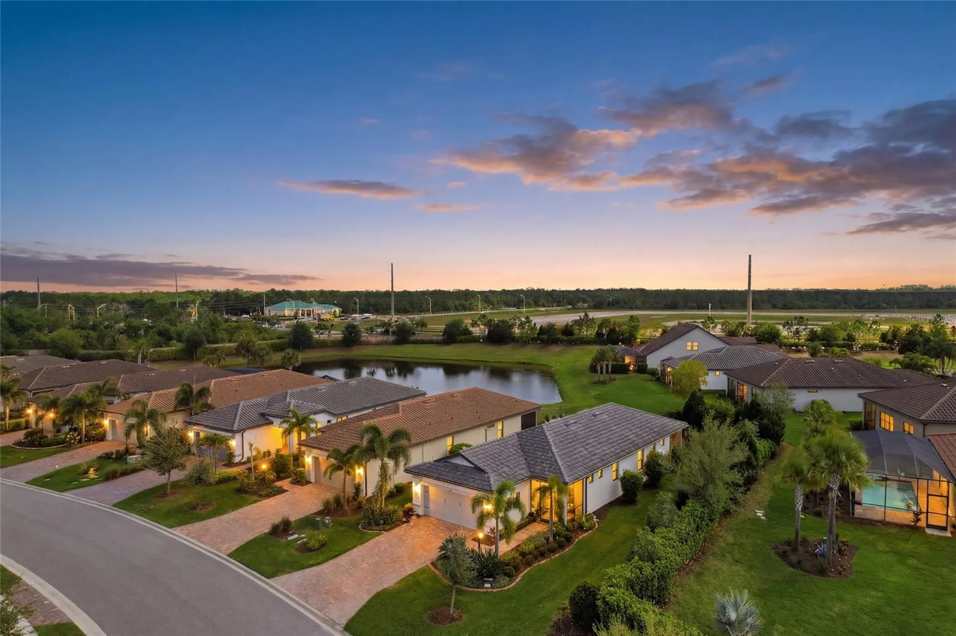 7017 Hanover Court Bradenton FL 34202
