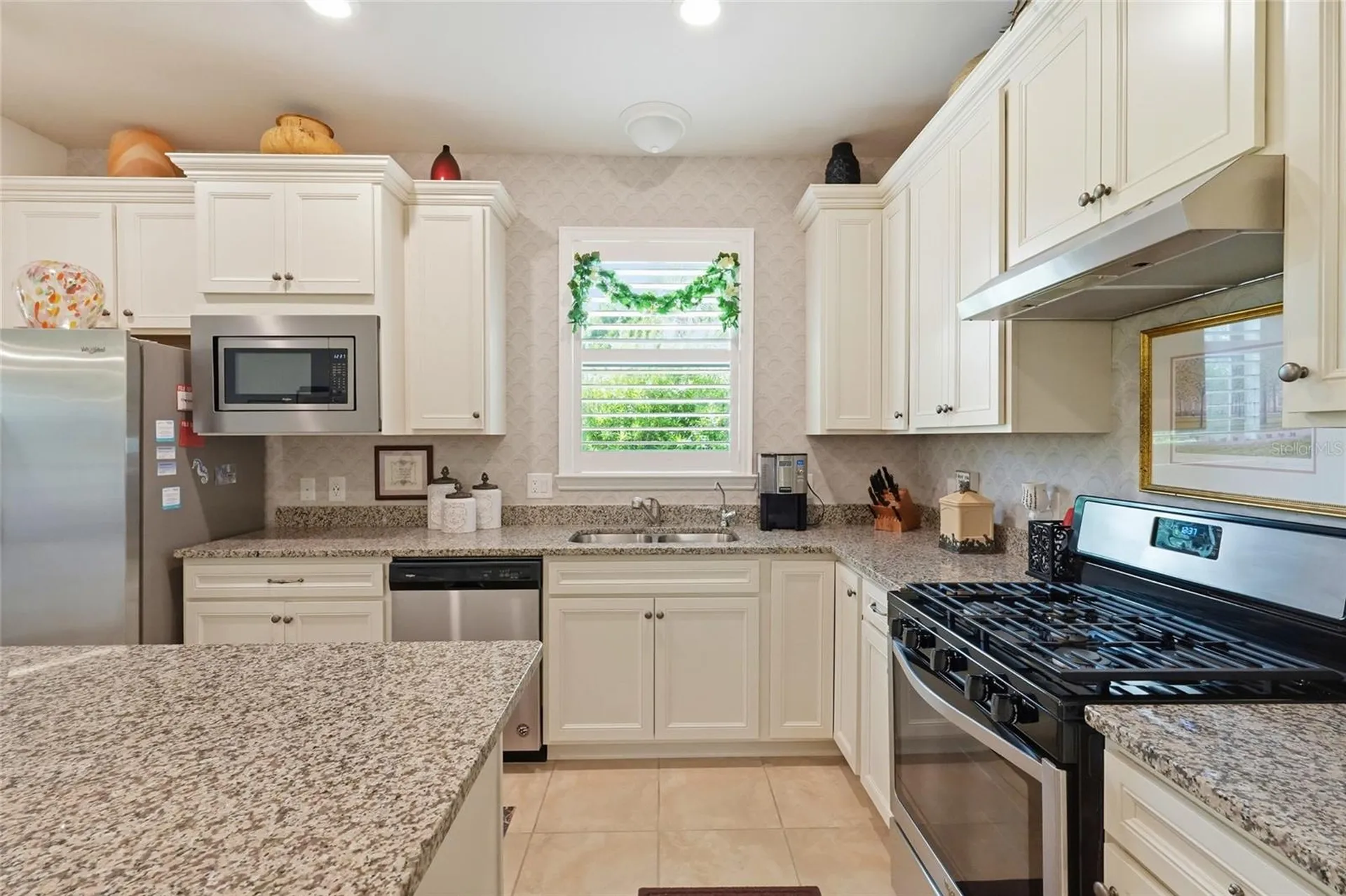 7017 Hanover Court Bradenton FL 34202