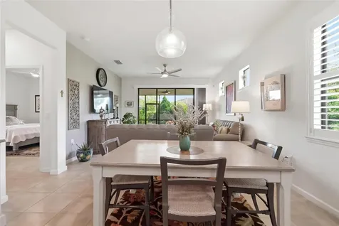 7017 Hanover Court Bradenton FL 34202