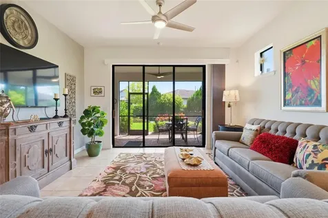 7017 Hanover Court Bradenton FL 34202
