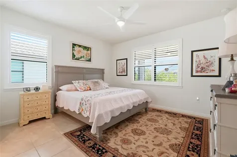 7017 Hanover Court Bradenton FL 34202