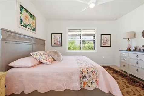 7017 Hanover Court Bradenton FL 34202