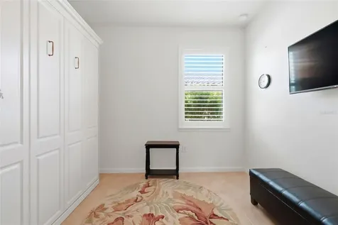 7017 Hanover Court Bradenton FL 34202