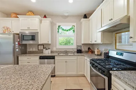 7017 Hanover Court Bradenton FL 34202