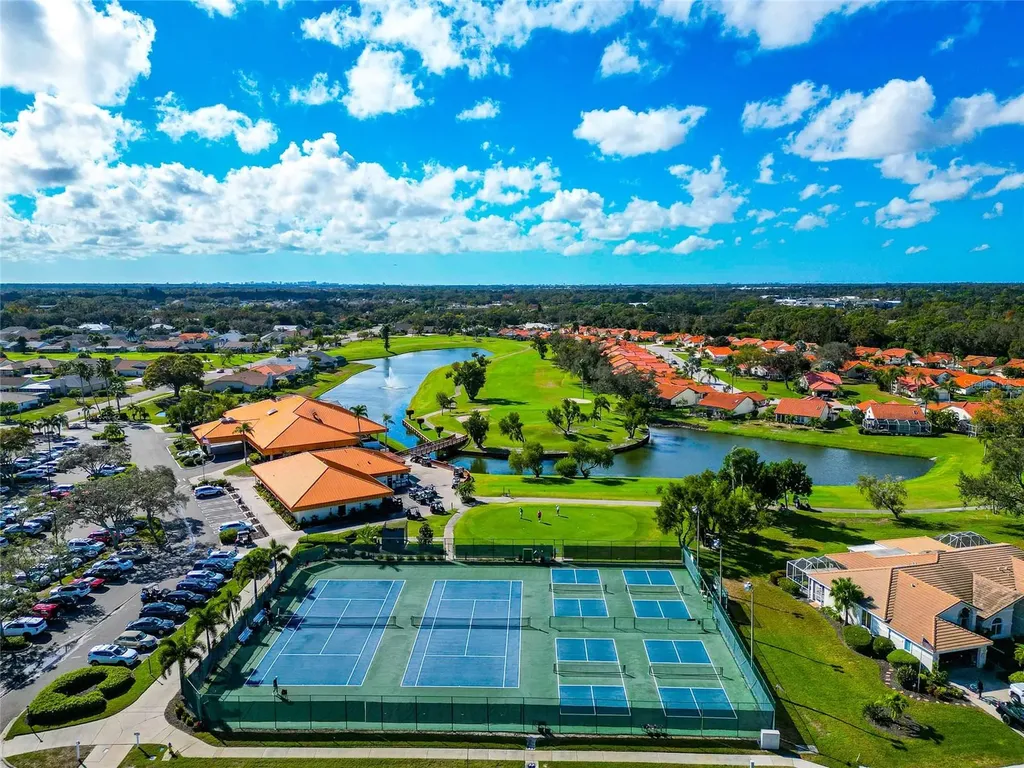 4206 Caddie Drive E Bradenton FL 34203