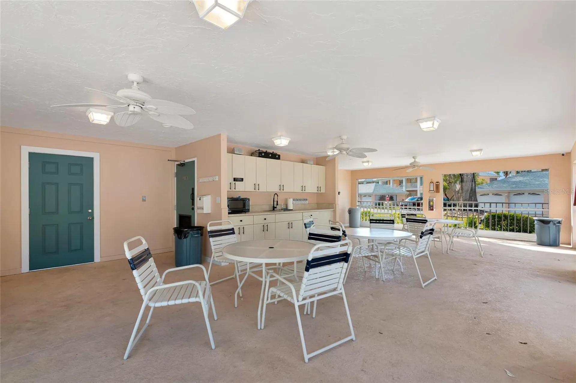 4206 Caddie Drive E Bradenton FL 34203