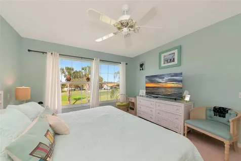 4206 Caddie Drive E Bradenton FL 34203