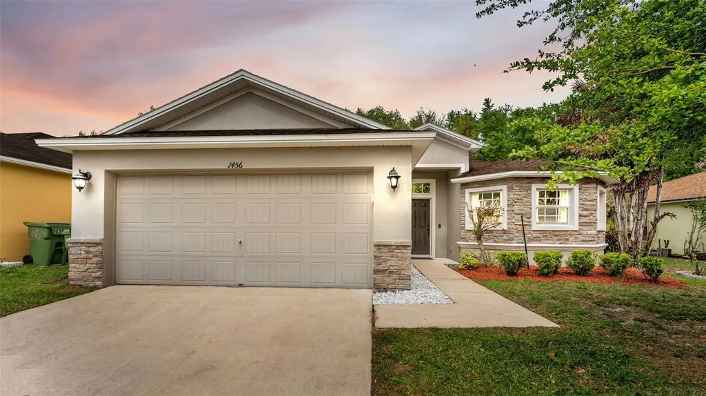 1456 Wallace Manor Loop Winter Haven FL 33880