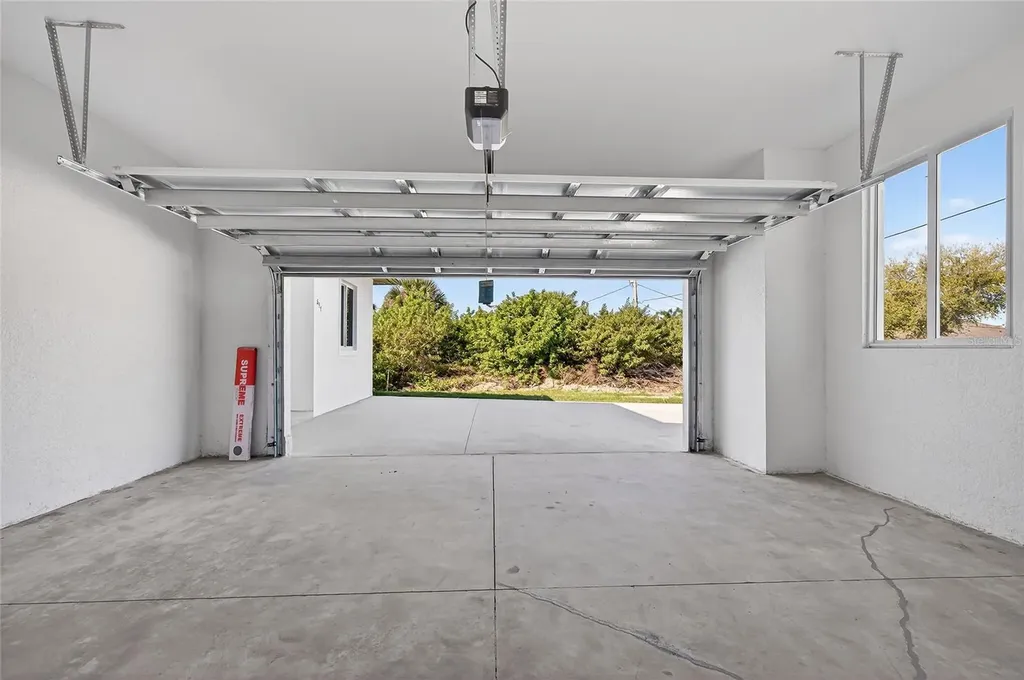 511 Sweetwater Drive Rotonda West FL 33947