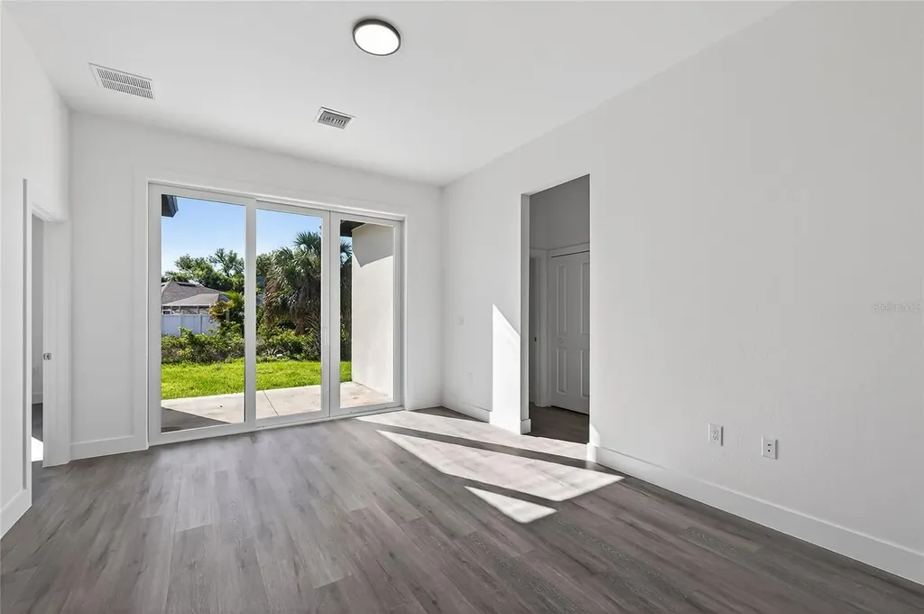 511 Sweetwater Drive Rotonda West FL 33947