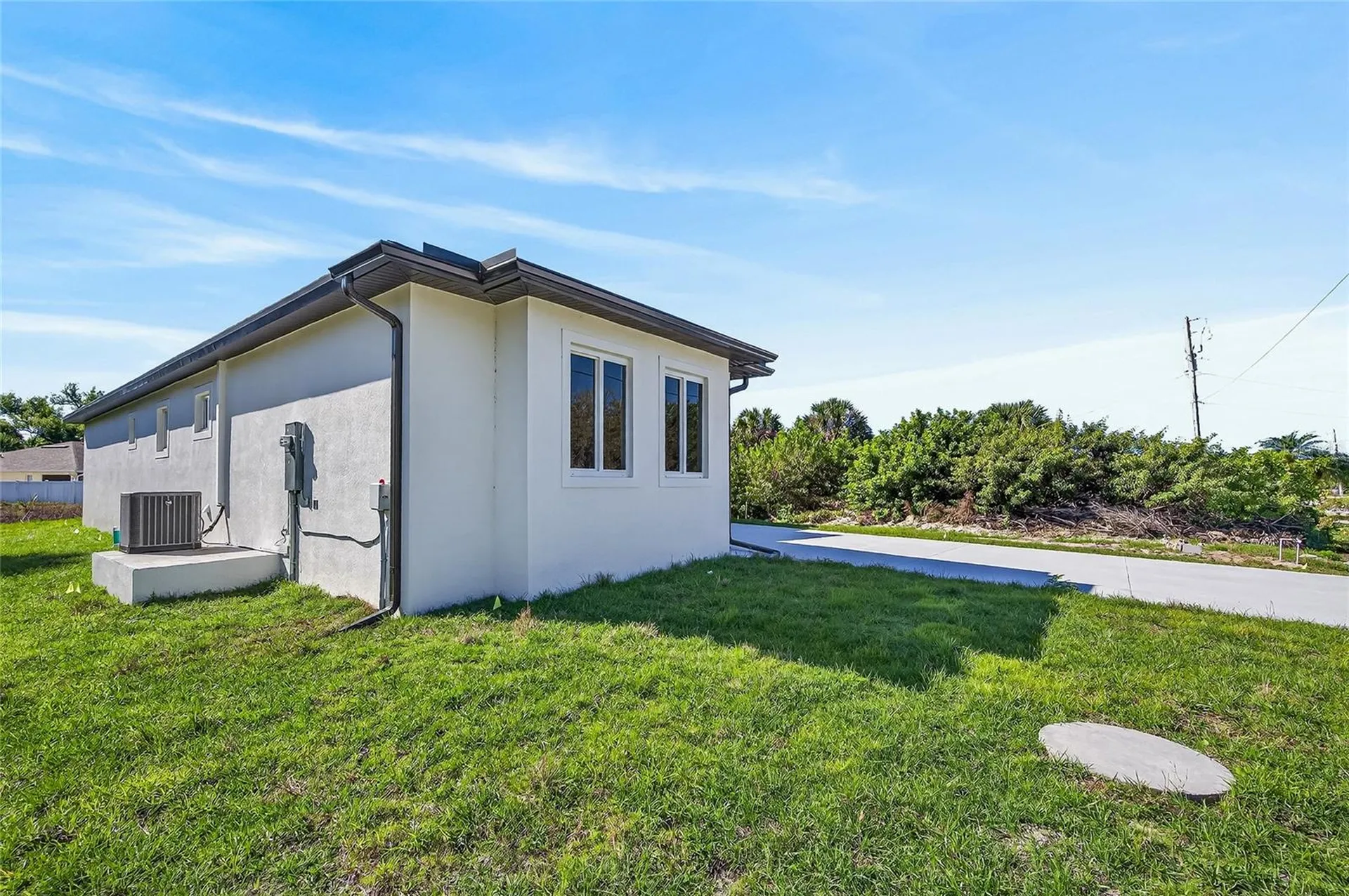 511 Sweetwater Drive Rotonda West FL 33947