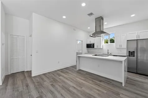 511 Sweetwater Drive Rotonda West FL 33947
