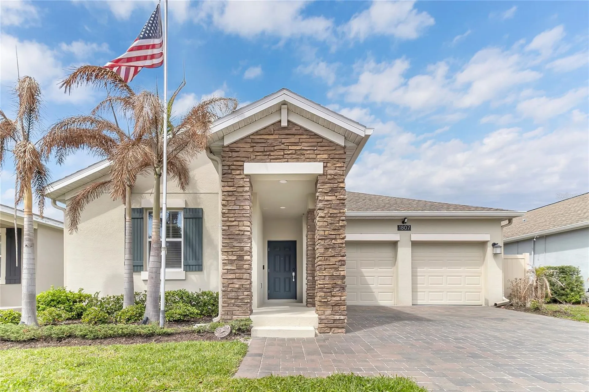 1807 Good Neighbor Loop Kissimmee FL 34744