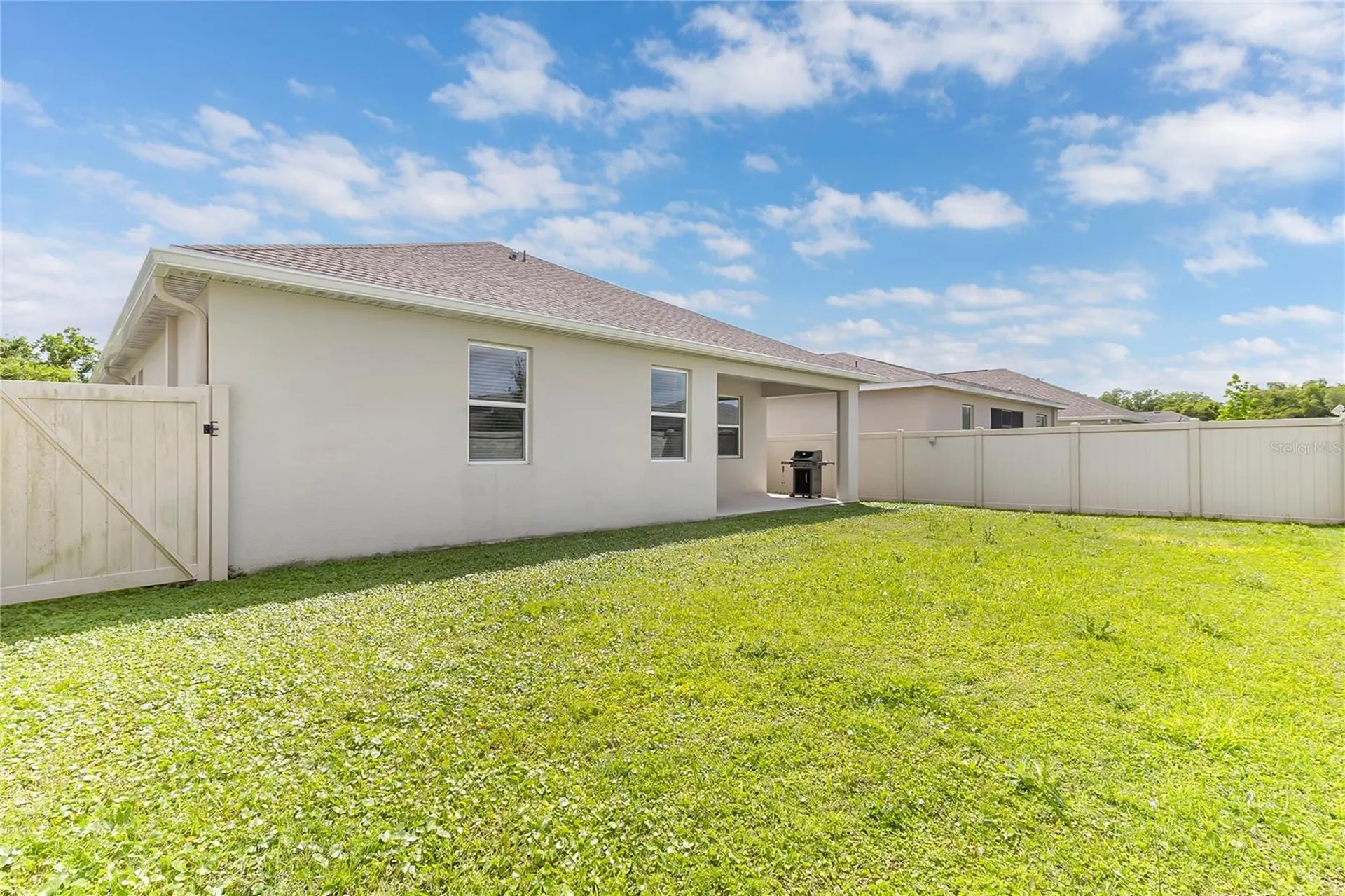 1807 Good Neighbor Loop Kissimmee FL 34744