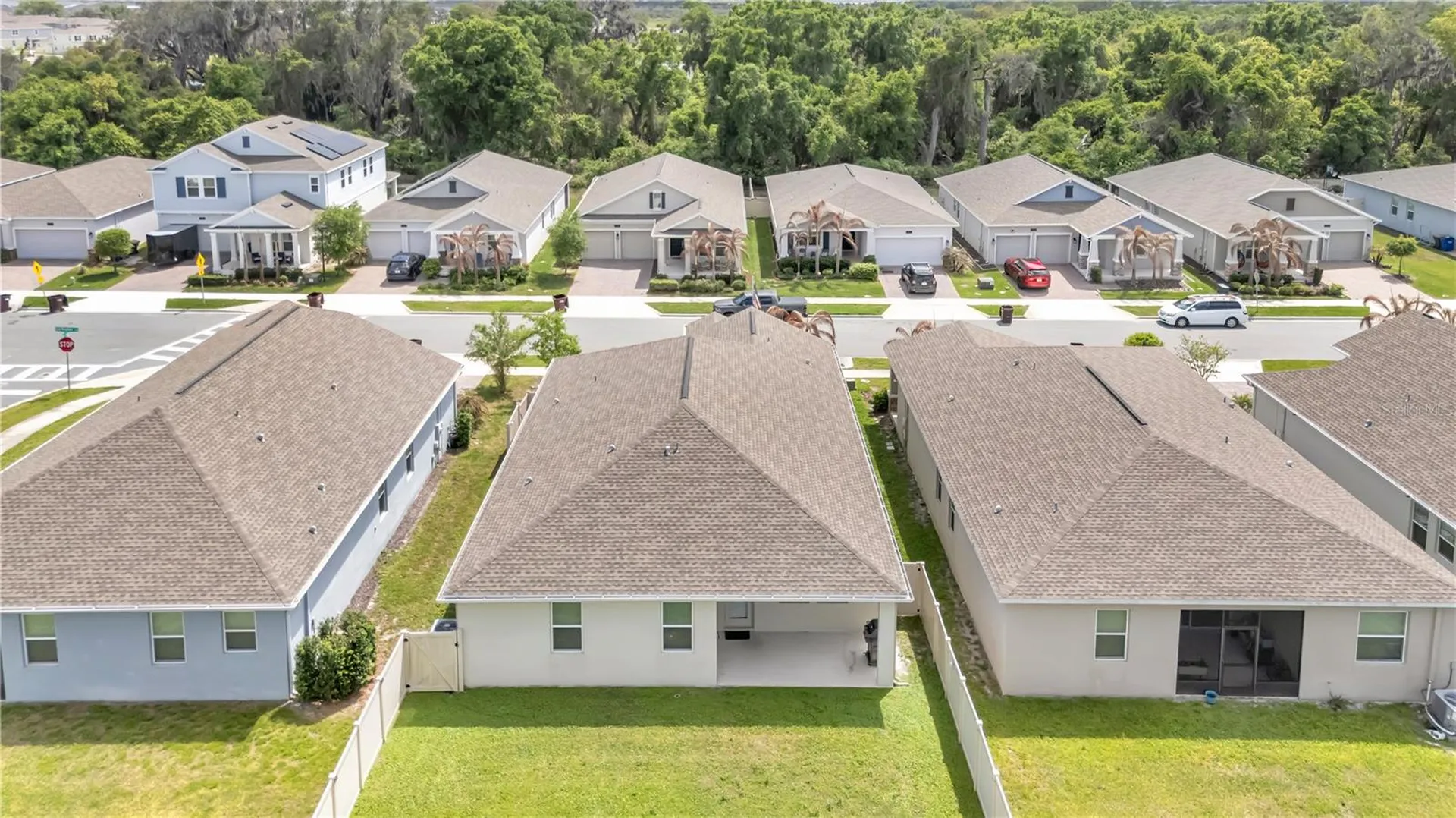1807 Good Neighbor Loop Kissimmee FL 34744