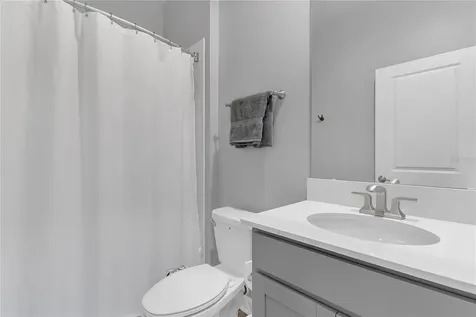 1807 Good Neighbor Loop Kissimmee FL 34744