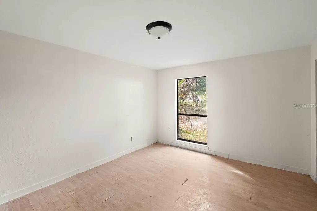 6808 New York Drive Tampa FL 33619