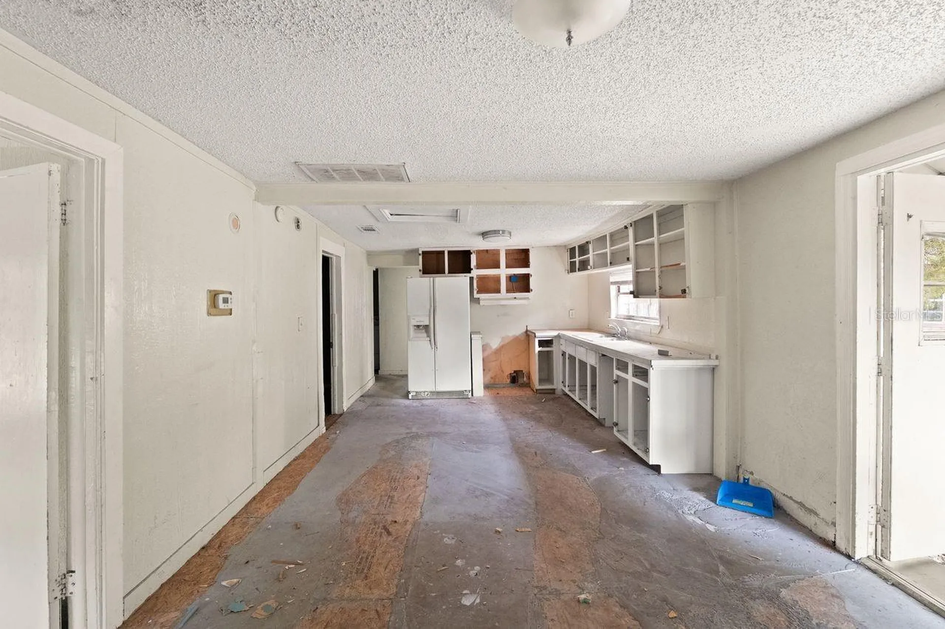 6808 New York Drive Tampa FL 33619