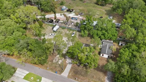 6808 New York Drive Tampa FL 33619
