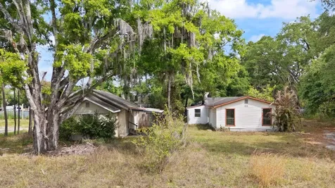 6808 New York Drive Tampa FL 33619