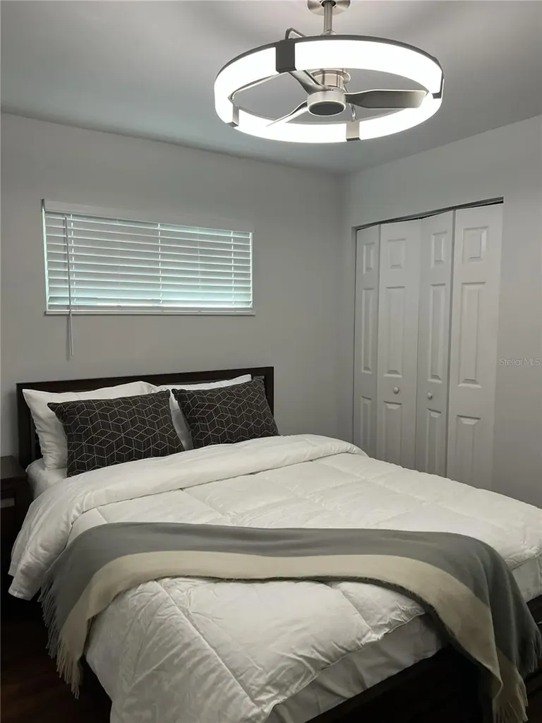 1742 8th Street Sarasota FL 34236