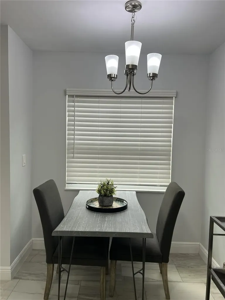 1742 8th Street Sarasota FL 34236