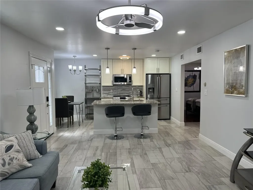 1742 8th Street Sarasota FL 34236