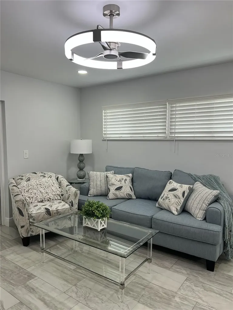 1742 8th Street Sarasota FL 34236