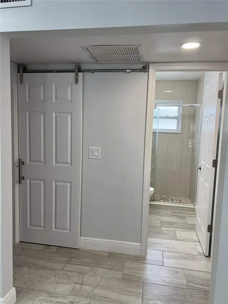 1742 8th Street Sarasota FL 34236