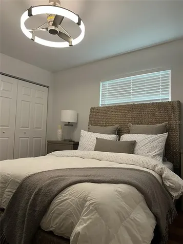 1742 8th Street Sarasota FL 34236