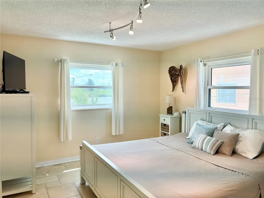 18650 Gulf Boulevard Indian Shores FL 33785