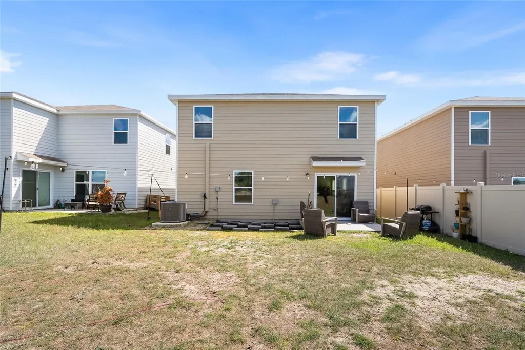 24672 NW 11th Place Newberry FL 32669