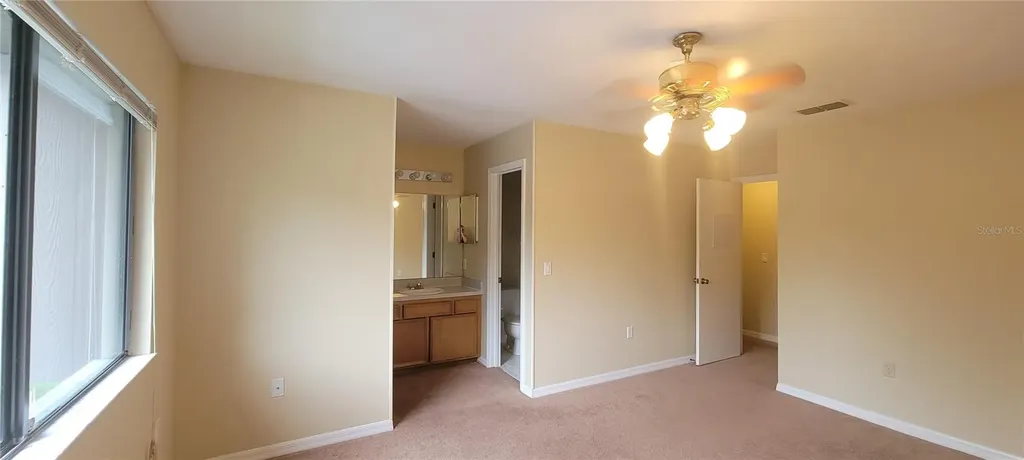 3760 NW 53rd Road Gainesville FL 32653
