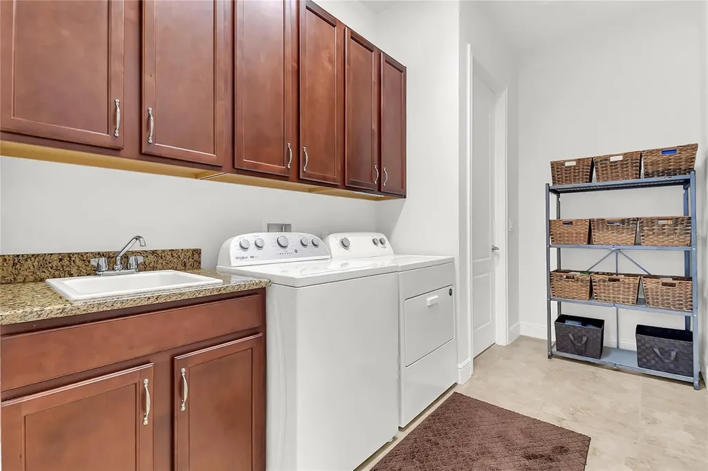 5017 E Fountainwood Drive St Cloud FL 34772