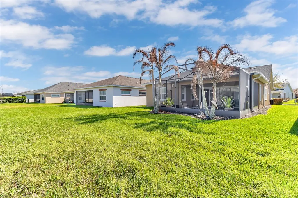 5017 E Fountainwood Drive St Cloud FL 34772