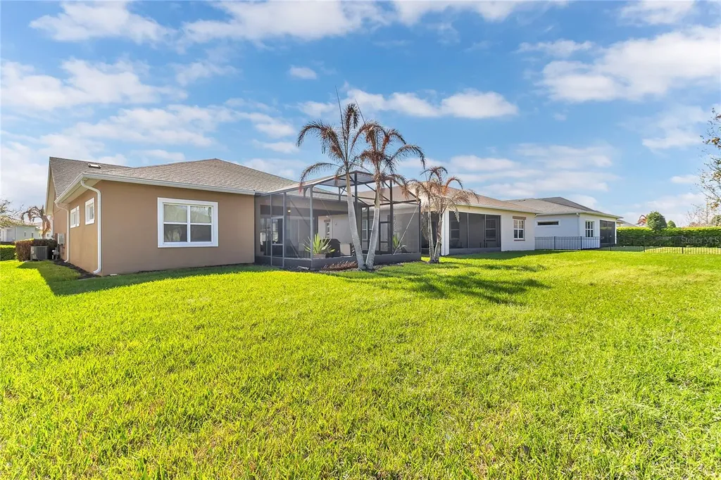 5017 E Fountainwood Drive St Cloud FL 34772