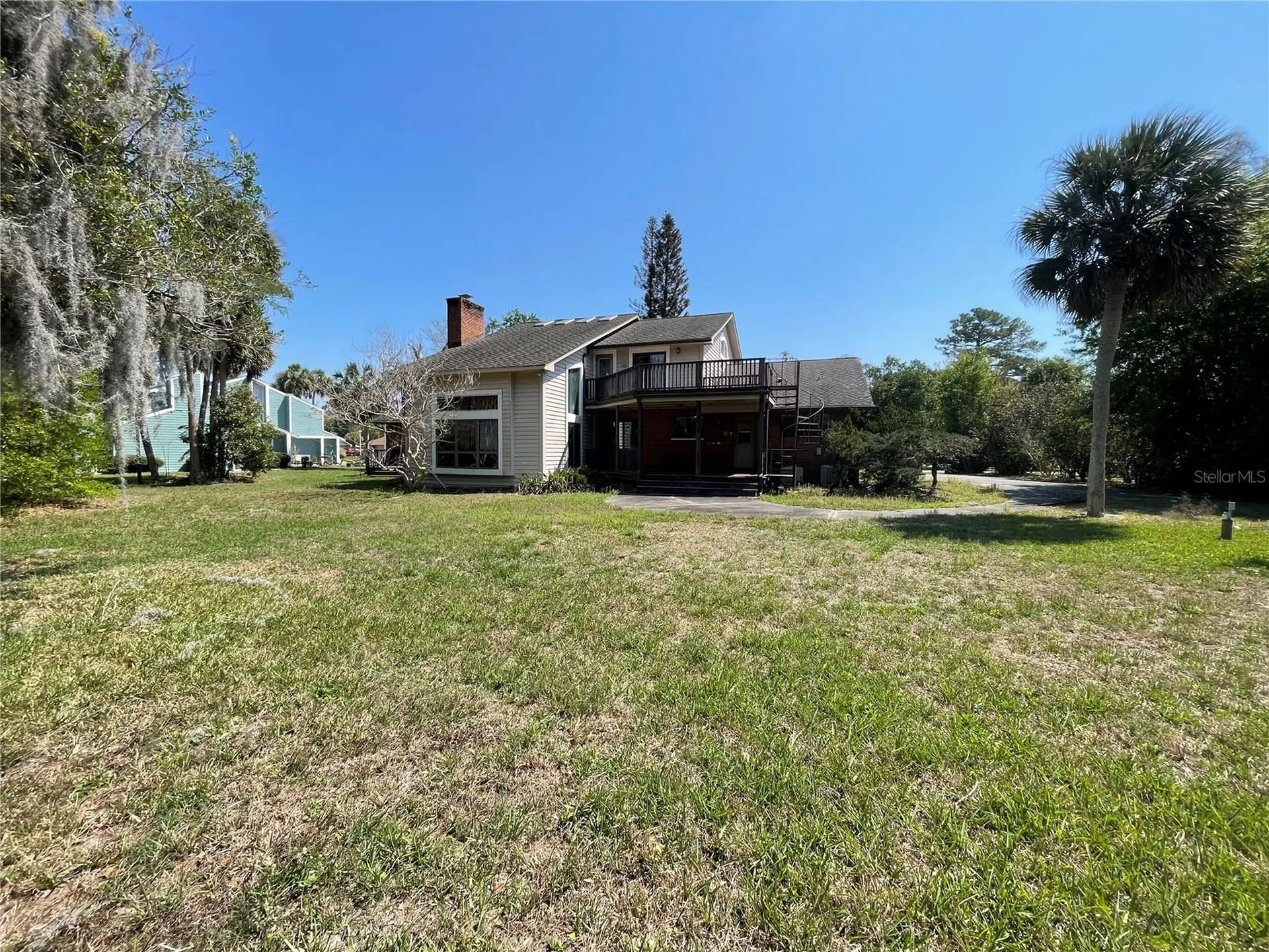 576 Pelican Bay Drive Daytona Beach FL 32119