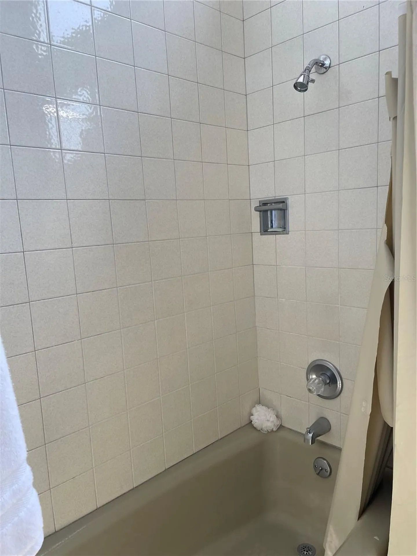 576 Pelican Bay Drive Daytona Beach FL 32119
