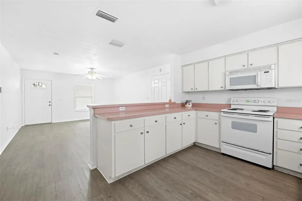 37407 Branch Avenue Dade City FL 33523
