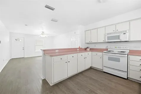 37407 Branch Avenue Dade City FL 33523