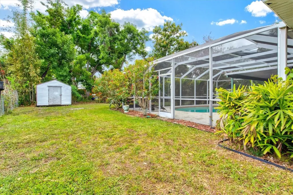 214 Gaines Avenue Sarasota FL 34243