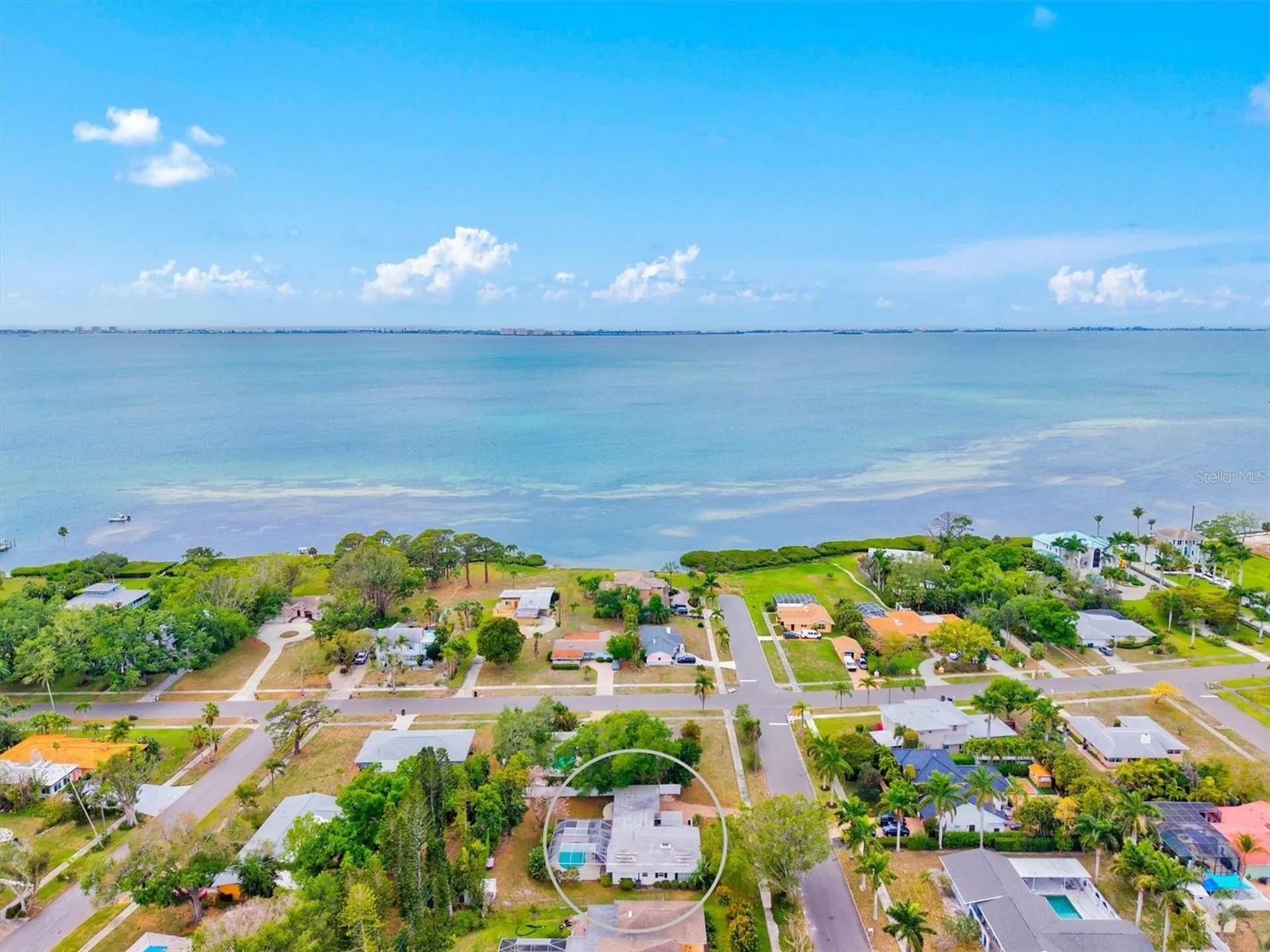 214 Gaines Avenue Sarasota FL 34243