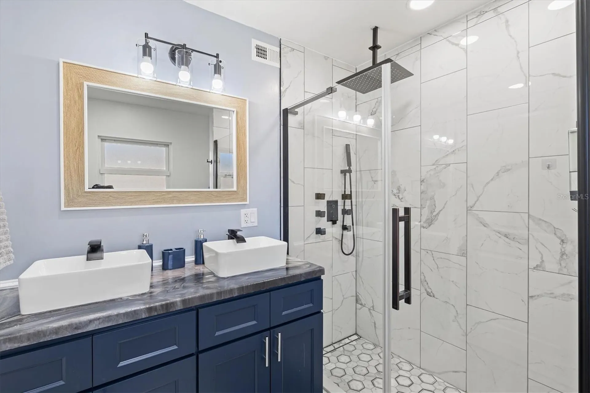 214 Gaines Avenue Sarasota FL 34243