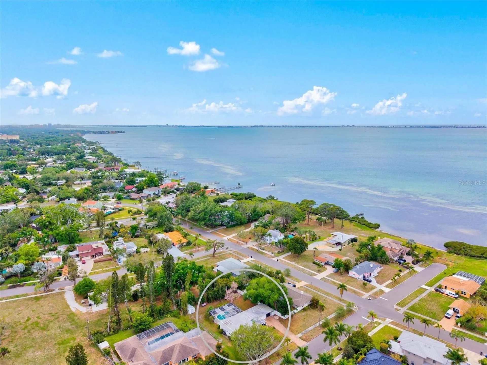214 Gaines Avenue Sarasota FL 34243