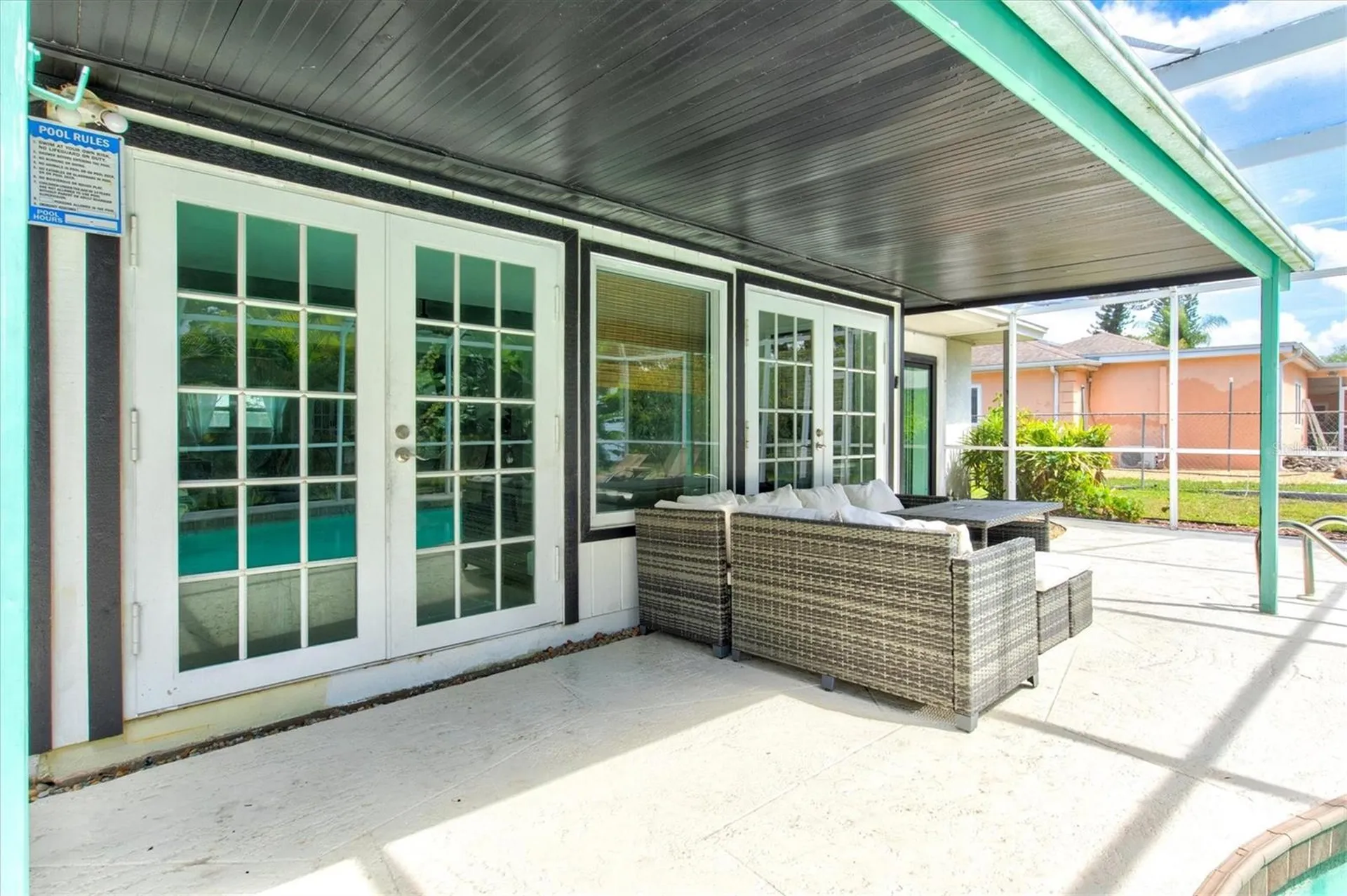 214 Gaines Avenue Sarasota FL 34243