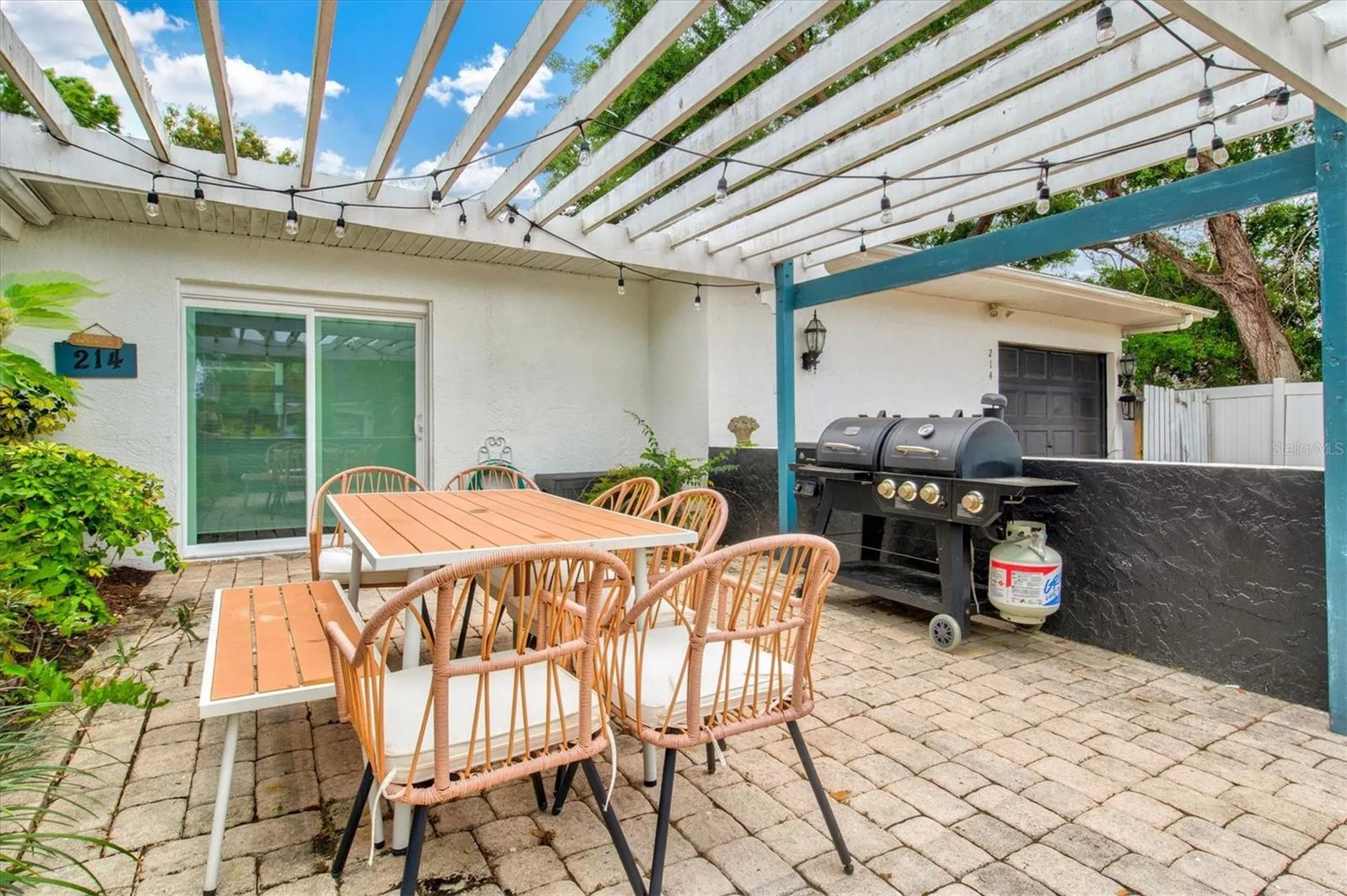 214 Gaines Avenue Sarasota FL 34243