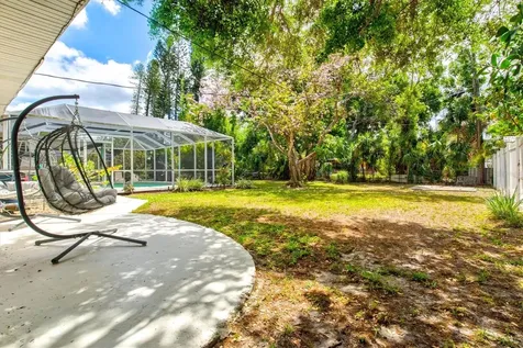 214 Gaines Avenue Sarasota FL 34243