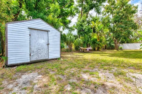 214 Gaines Avenue Sarasota FL 34243