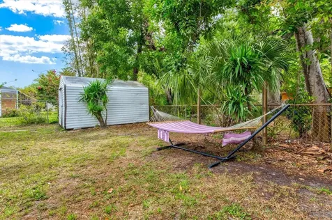 214 Gaines Avenue Sarasota FL 34243